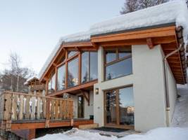 De Vallandry