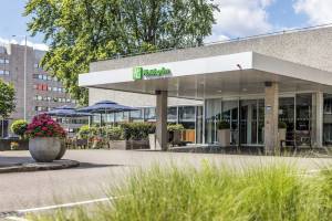 Holiday Inn Eindhoven Centre by IHG