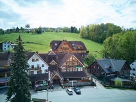 Rosie-Dolní náměstí