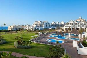 Estepona Hotel & Spa Resort