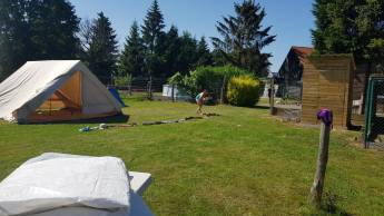 'Auf der Wiese': Camping mit ein bisschen Komfort!