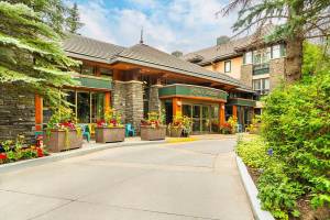 Delta Royal Canadian Lodge