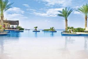 Desert Islands Resort en Spa