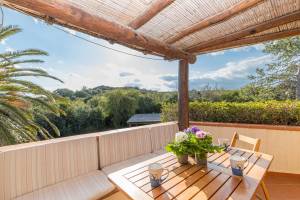 Blue&Green House With Shared Pool