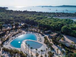 Tour Opérateur sur camping 5 à Port Grimaud