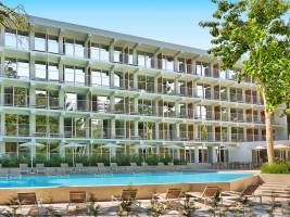 Ibis Styles Golden Sands Roomer Hotel