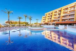 Hotel Chatur Playa Real Resort