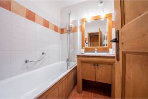 Arc 1950 Le Village 2p4p Superior