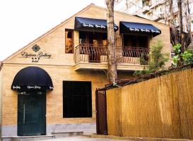 Elysium Gallery Hotel