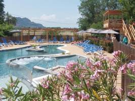 Flower Camping Moulin des Iscles