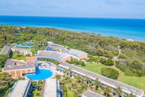 Le Onde Apartment 3 with Pool and Sea