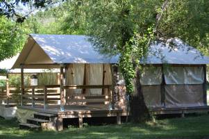 Flower Camping Saint-amand