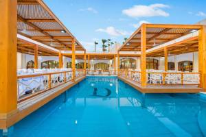 Domina Coral Bay Aquamarine