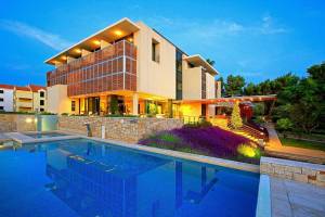 Aminess Velaris Resort