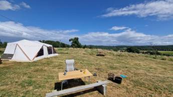 Campingplatz im Rahmen eines regenerativen Landwirtschaftsprojek
