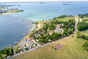 Camping Presqu'île De Champaubert