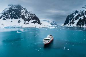 2025 Hurtigruten expeditie Antarctica & Falkland eilanden