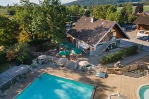 Huttopia Divonne Les Bains