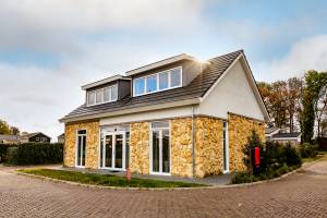 Group accommodation 12+3