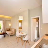 Aparthotel Theoxenia