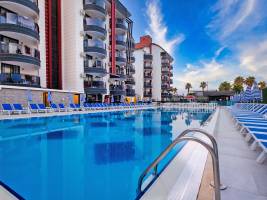 Grand Uysal Beach & Spa