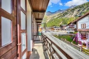 Monterosa Cozy Apartment 200m From Ski
