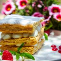 Zeus Eleva Mirabello Bay