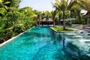 Komune en Beach Club Bali