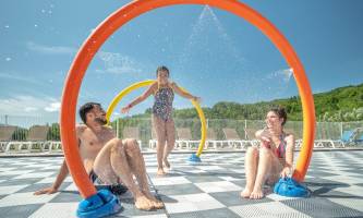 Camping Les Bois Du Châtelas