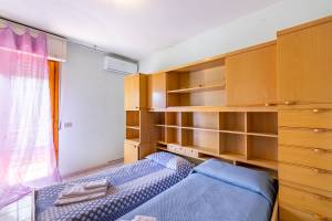 La Chimera 700m from sea