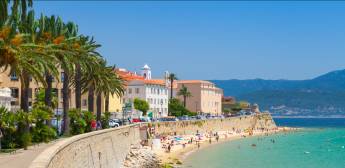 Langs historisch erfgoed op Corsica - 8-daagse fly-drive