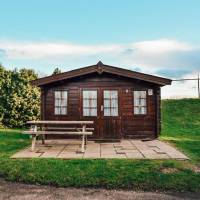 Hikers' cabin