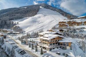 Saalbach Suites By ALPS RESORTS