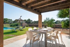 Es Regalo (Pérgola)