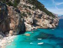 Ontdek idyllisch Sardinië vanuit luxe hotels - 12-daagse fly-dri