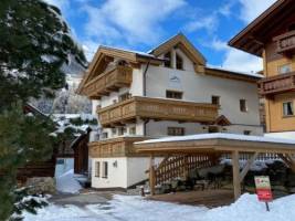 Alpine Lodge