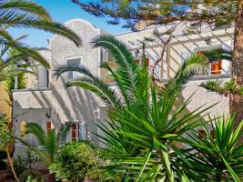 Hotel Dolphins Apartments