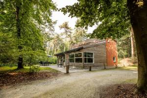 11 pers. familiehuis met hottub