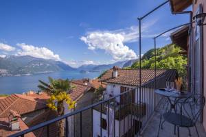 Rustico Logo Bellavista