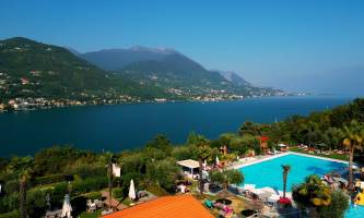 Weekend Glamping Resort