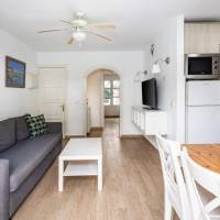 Billy's Puerto de Mogán by LIVVO