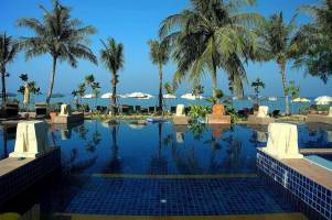 Baan Khao Lak Beach Resort