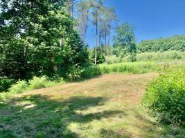 Ruhiger Campingplatz „Am Waldrand“, unberührte Natur in der Wall