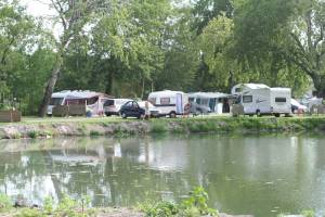 Camping Les Puits Tournants