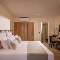 Hotel Indigo Suites Collection