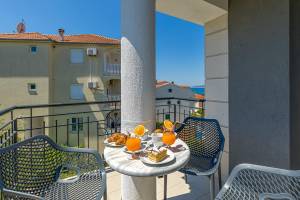 Apartment Nika 220m from the beach