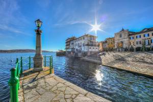 Stella Del Lago Pied Dans L'Eau