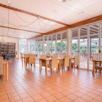 SunPlace Appt Clube Porto-Mos Beach Resort