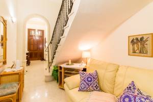 Sunny Maltese townhouse Madonnina