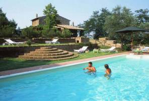 Vakantiehuis in Vitorchiano met zwembad, in Lazio.